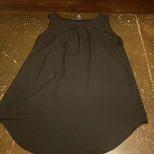 Sure rue 21 tank size large